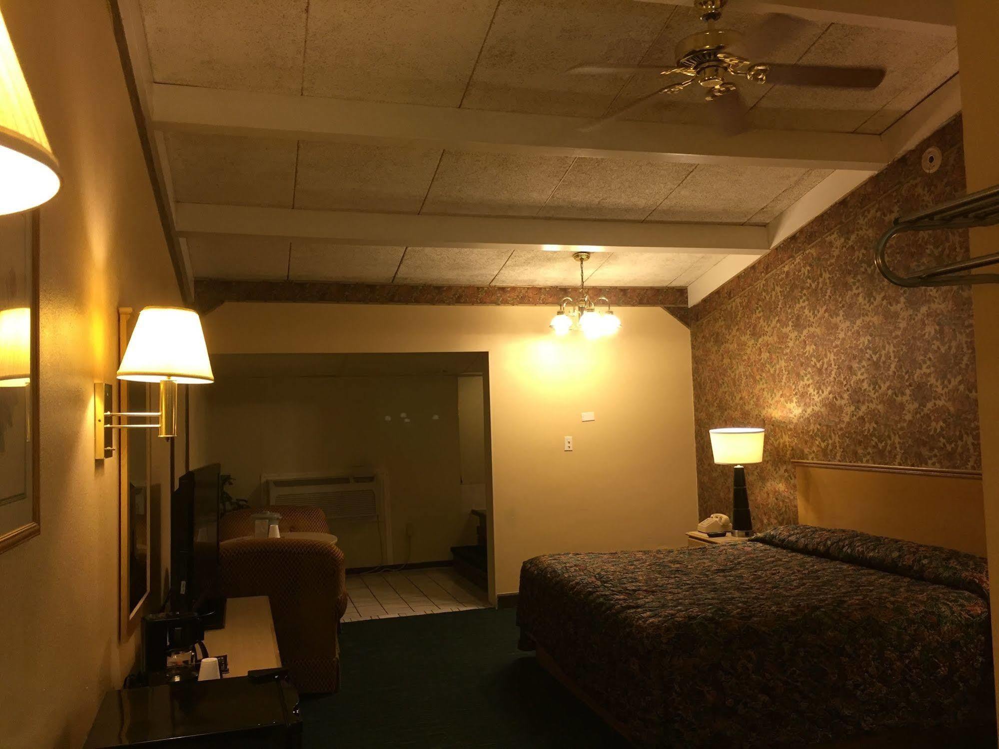 Red Carpet Inn Hot Springs Εξωτερικό φωτογραφία
